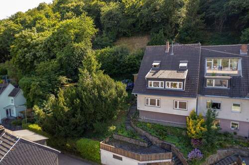 Außenansicht - 7 Zimmer Mehrfamilienhaus, Wohnhaus zum Kaufen in Brohl-Lützing