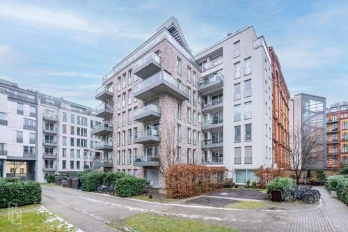 Innenhof - 3 Zimmer Etagenwohnung zum Kaufen in Berlin