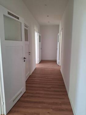 Wittekindstr.10 (9).jpeg - Frisch renoviert... 2 ZKDB in der Wittekindstr.10 in Geestemünde zu vermieten mit Balkon