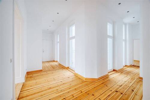 Flur zum Lichthof - Renovierter Prachtaltbau im Lieblingskiez Lietzensee