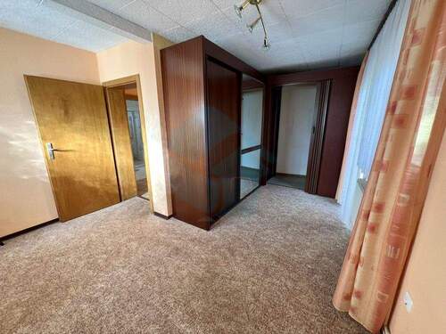Zimmer 1 links - 