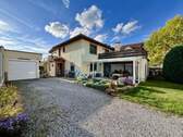 Seitenansicht - Einfamilienhaus mit 235,00 m² in Butzbach zum Kaufen