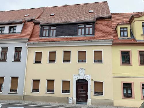 Hausansicht - denkmalgeschütztes Einfamilienhaus als Reihenhaus im Herzen von Oschatz