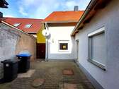 Hof - 4 Zimmer Mehrfamilienhaus, Wohnhaus in Mansfeld