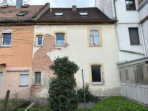 Nordseite - 6 Zimmer Reihenmittelhaus zum Kaufen in Rothenburg