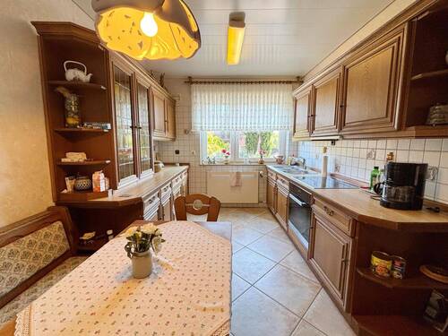 Küche - 5 Zimmer Reihenendhaus in Leverkusen