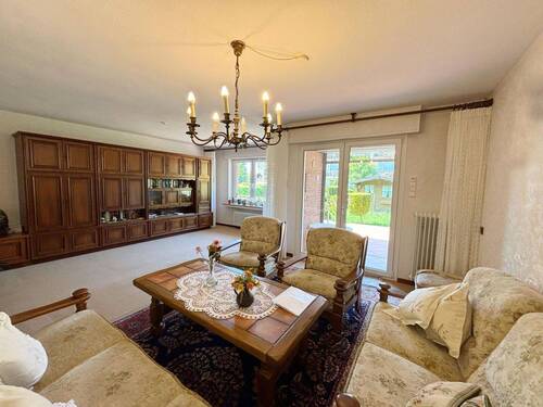 Wohn- Esszimmer - 