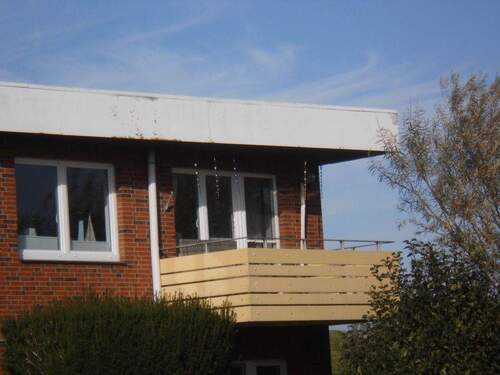 Balkon aussen Ansicht - 1,5 Zimmer Wohnung 