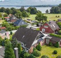 Vielseitiges Generationenhaus nahe dem Großen Plöner See - Dersau