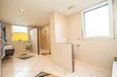 Traumbad mit bodengleicher Dusche - 