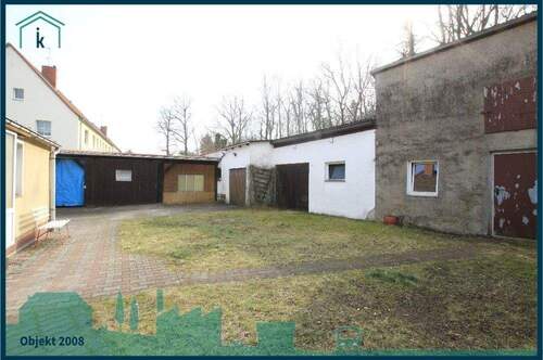 2008 Blick über den Innenhof.jpg - 