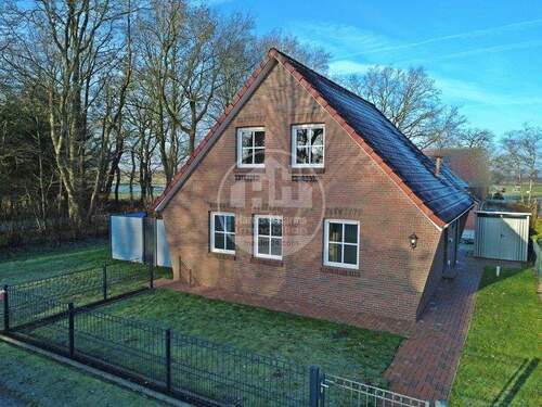 Titelbild - Ihr Traum-Feriendomizil: Renoviertes Ferienhaus in Tannenhausen