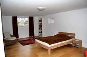 Schlafzimmer im UG - 