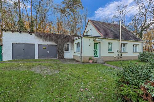 Außenansicht - Idyllisches Einfamilienhaus am Waldrand
