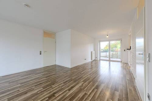 Wohn-/Esszimmer - 5 Zimmer Etagenwohnung zum Kaufen in Remseck am Neckar / Pattonville