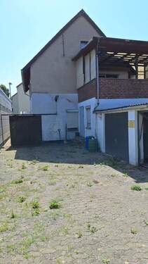 Hofansicht - Einfamilienhaus mit 120,00 m&sup2; in Braunschweig zum Kaufen