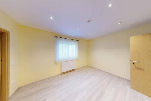 Elternschlafzimmer + Ankleide - 