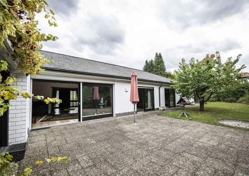 Terrasse - 7 Zimmer Einfamilienhaus in Fischbachtal