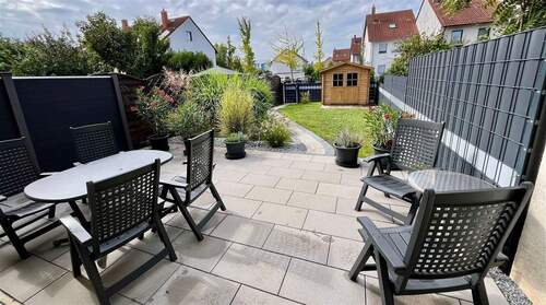 Terrasse in südlicher Ausrichtung - 5 Zimmer Reihenmittelhaus in Dannstadt-Schauernheim