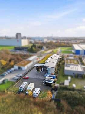 Alexander Immobilien - Halle in Neuss zum Kaufen