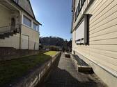 gepflasteter Weg - 