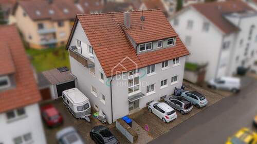 Außenansicht - Solides Mehrfamilienhaus mit fünf vermieteten Einheiten in Filderstadt