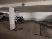 Tiefgaragenstellplatz (opt.) - 