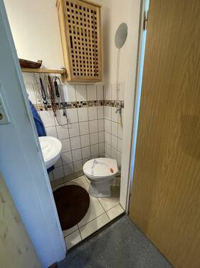 WC - 