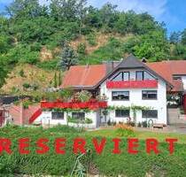 Großes Anwesen mit traumhaftem Ausblick und vielfältiger Nutzungsmöglickeit - Bötzingen