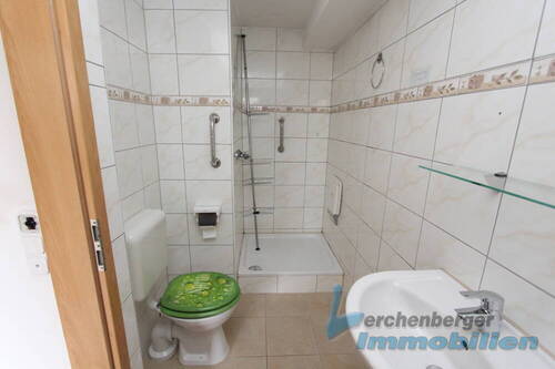 Dusche UG - 