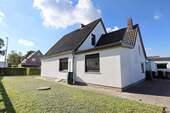 Außenansicht (2) - 4 Zimmer Einfamilienhaus in Quickborn