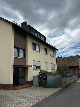Hausansicht - Traumhafte 3-Zimmer-Wohnung in ruhiger Lage zu vermieten