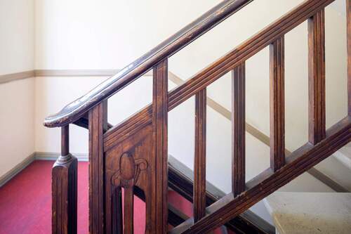 Treppenhaus - Etagenwohnung mit 34,30 m&sup2; in Berlin zum Kaufen