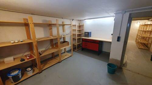 Keller (nur ein Teil davon) - 