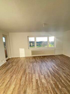 Wohnzimmer - 3 Zimmer Etagenwohnung in Rendsburg