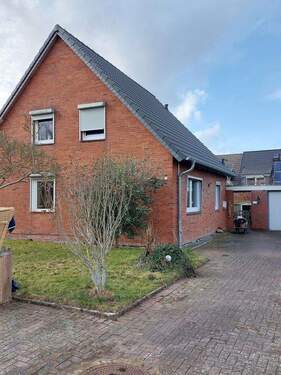 Bild 1 - Von privat: Einfamilienhaus in Burg Fehmarn zu verkaufen