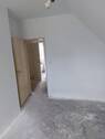 Zimmer OG links zur Straße - 