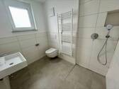 Badezimmer - 3 Zimmer Etagenwohnung zur Miete in Bad Friedrichshall