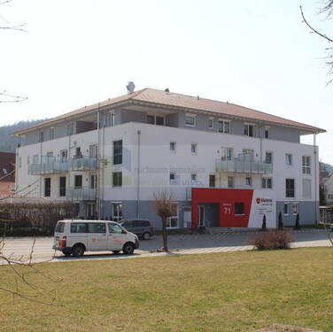 Blumberg_Service_Wohnen Titel - Neubau im Herzen von Blumberg! Altersgerecht & modern Eigennutz oder Vermietung!