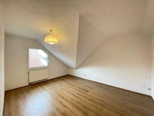 Schlafzimmer - Etagenwohnung mit 57,60 m&sup2; in Dormitz zur Miete