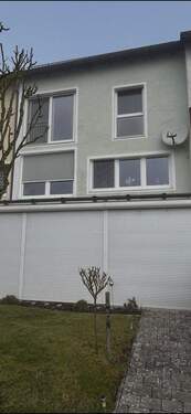 Haus von der Gartenseite - 6 Zimmer Reihenmittelhaus zur Miete in Pfarrkirchen