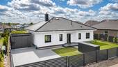 Garagenzufahrt - Einfamilienhaus mit 112,00 m&sup2; in Werneuchen zum Kaufen