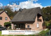 DJI_20241011125954_0054_D - Ankommen und aufatmen - Freistehendes Einfamilienhaus mit großem Garten in bester Lage