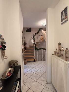 Flur - 6 Zimmer Reihenendhaus zur Miete in Feldkirchen