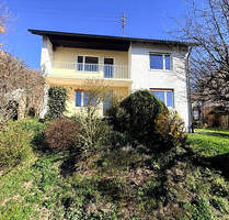 *** Ruhig gelegenes Einfamilienhaus in Krumbach***
