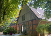 Probst-Lorentzen-Haus - 7 Zimmer Mehrfamilienhaus, Wohnhaus zum Kaufen in Molfsee