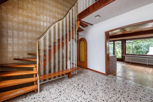 Treppe ins Dachgeschoss - 