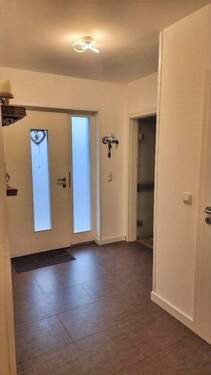 Teilansicht Eingang-Diele - 