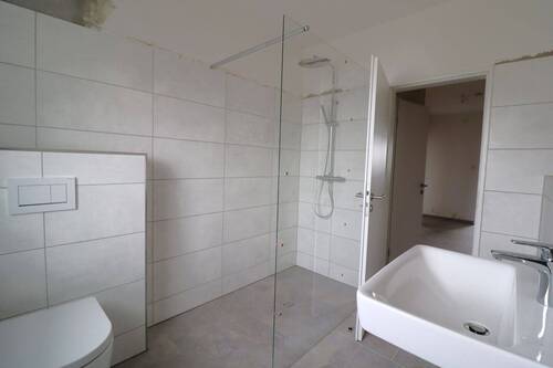 Bad - 2 Zimmer Etagenwohnung zur Miete in Bünde