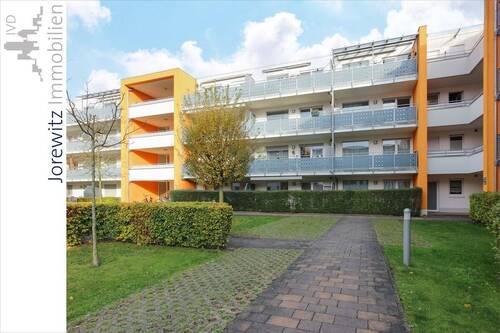 002 - Balkonansicht - 3 Zimmer Etagenwohnung zur Miete in Bielefeld